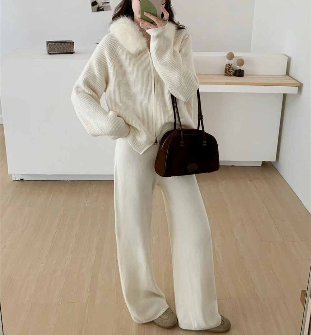 Conjunto Feminino Jaqueta com Capuz e Calça Reta