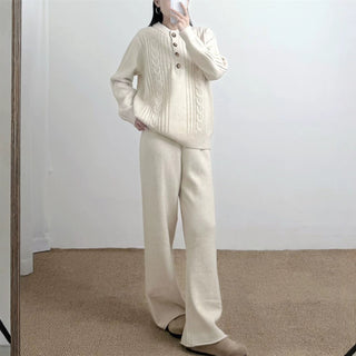 Round neck half open collar pullover sweater for women
