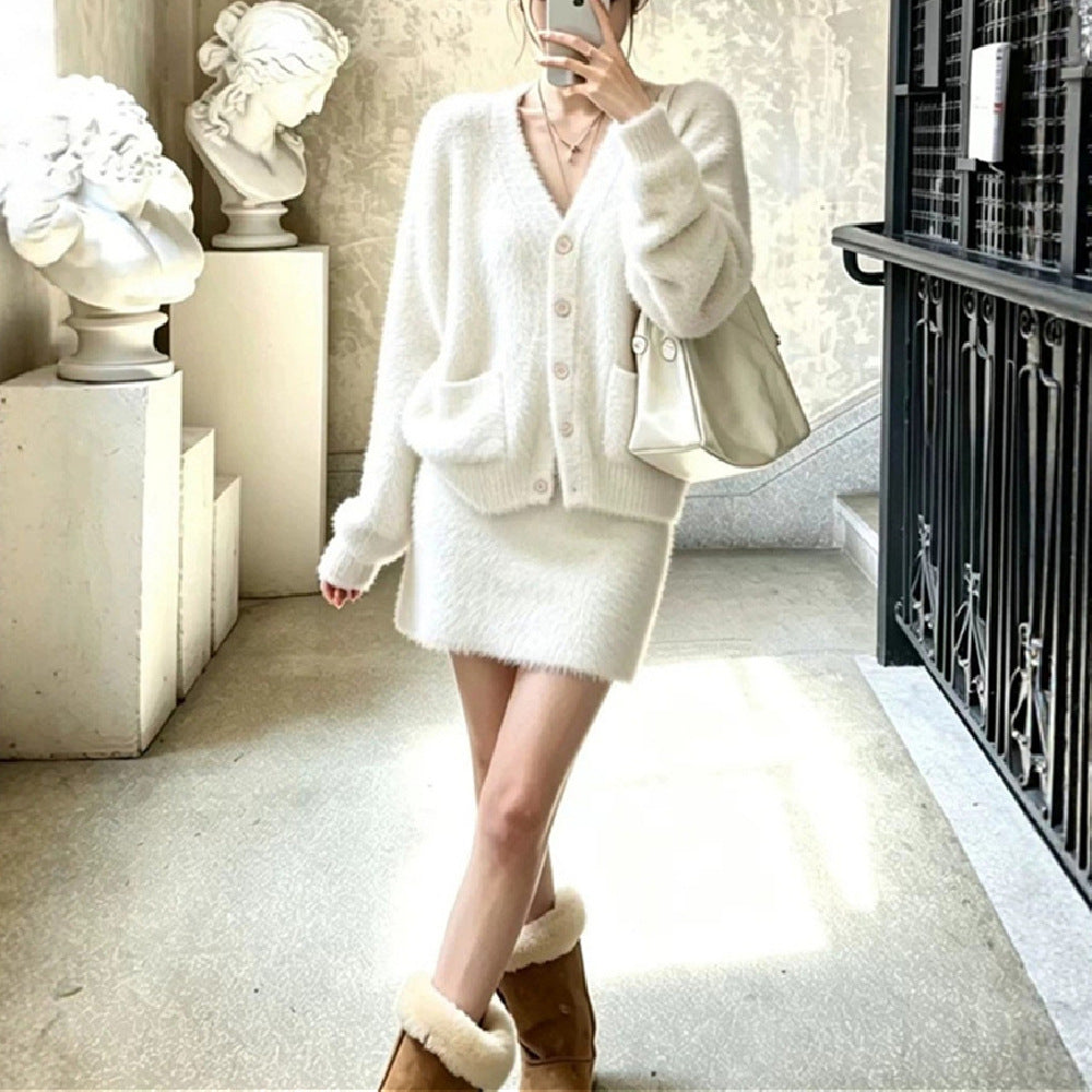 V-neck sweater short skirt set