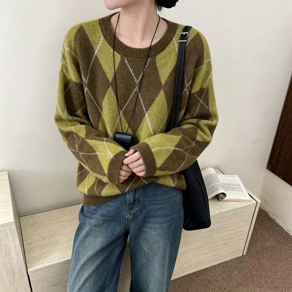 Suéter Feminino Gola Redonda Estampa Losango