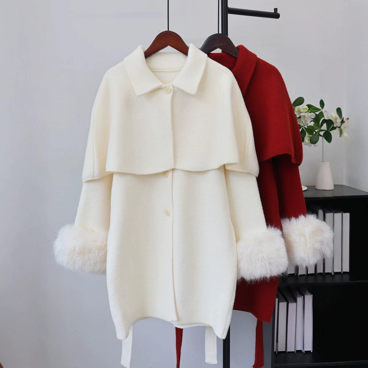 Women's collar tied jacket