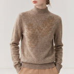 Half high neck sweater with leaf pattern