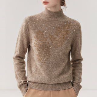Half high neck sweater with leaf pattern