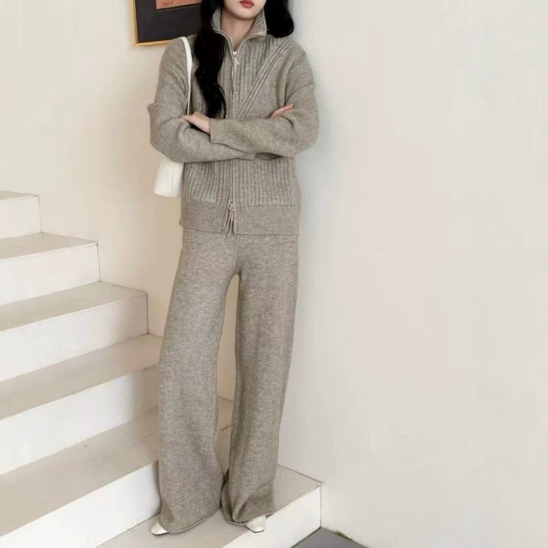 Stand up collar sweater straight leg pants set