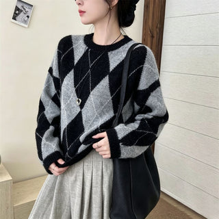 Suéter Feminino Gola Redonda Estampa Losango