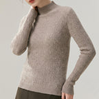 Half high neck solid color sweater