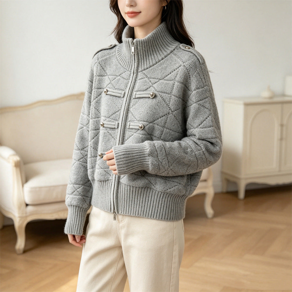 Cardigan Feminino Gola Alta com Zíper