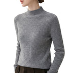 Half high neck solid color sweater