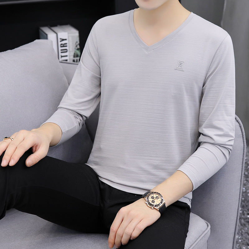 Long sleeved slim fit t-shirt