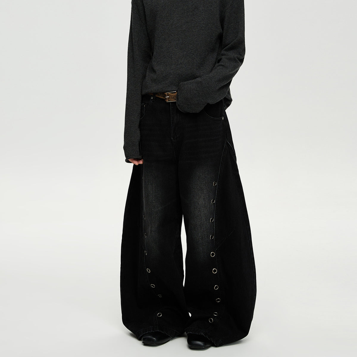 Retro Knife-Edge Washed Distressed Denim Pants Men Cleanfit Silhouette Loose Straight Leg Wide Leg Long Trousers Trendy