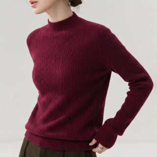Half high neck solid color sweater