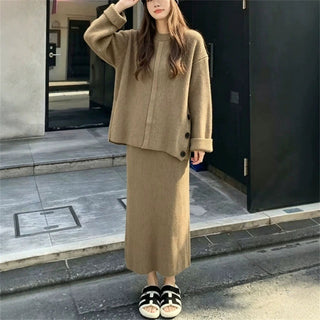 Round neck pullover sweater set for women